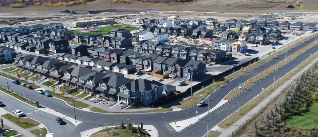 An arial photo of new homes in Wolf Willow, southeast Calgary.