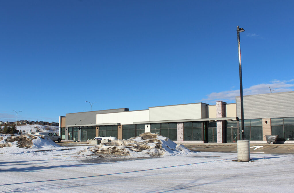 Commercial development space in Wolf Willow